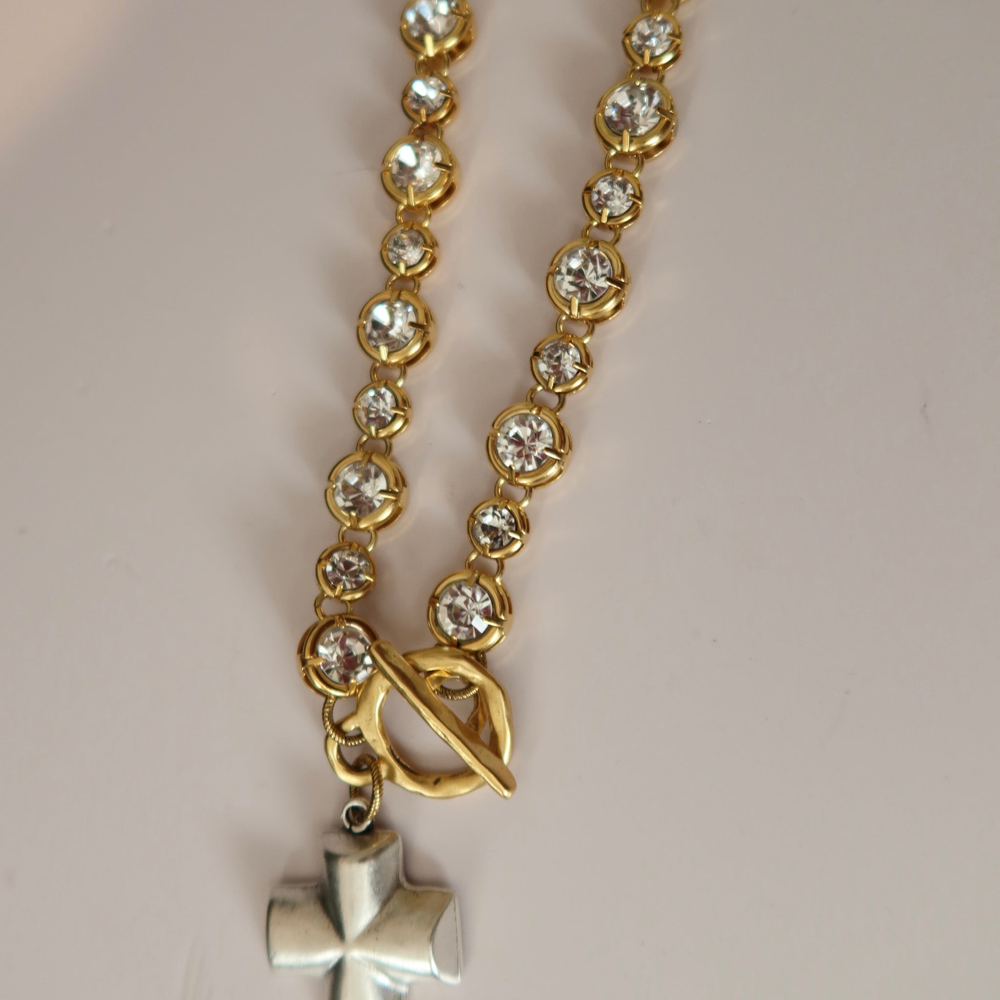 Mary Alice Necklace Cross Silver